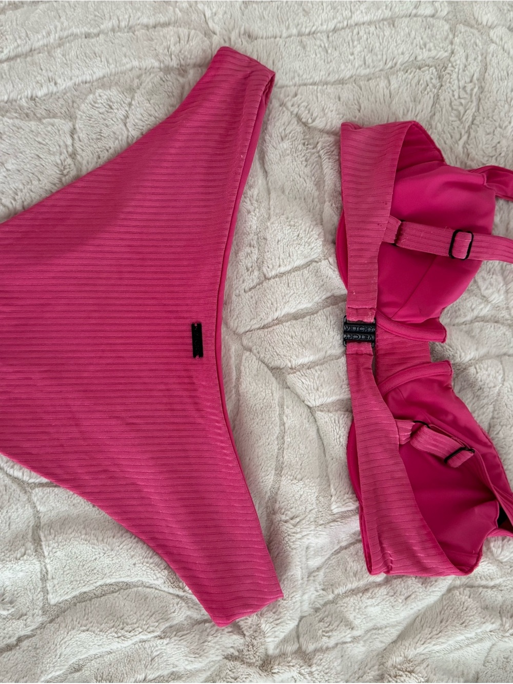 Women's Ribbed Pink Bikini Set Vetchy - Picture 2 of 5